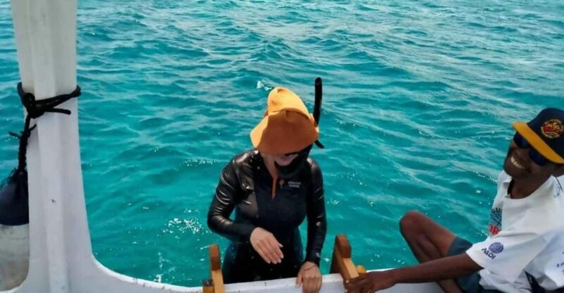 Gili Trawangan: Private or Share Guided Snorkeling Tour - Itinerary