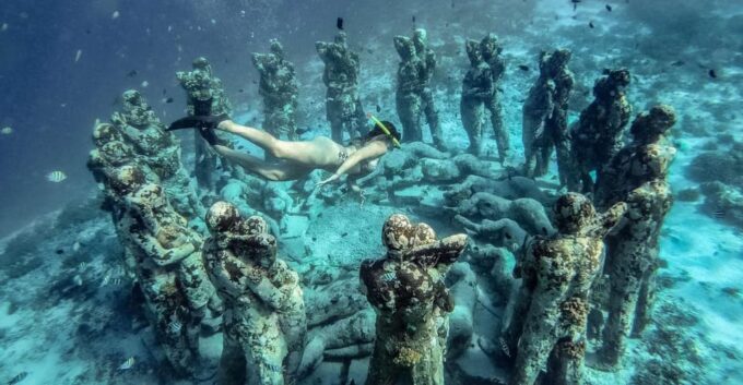 Gili Trawangan: Private or Share Guided Snorkeling Tour - Cancellation and Booking