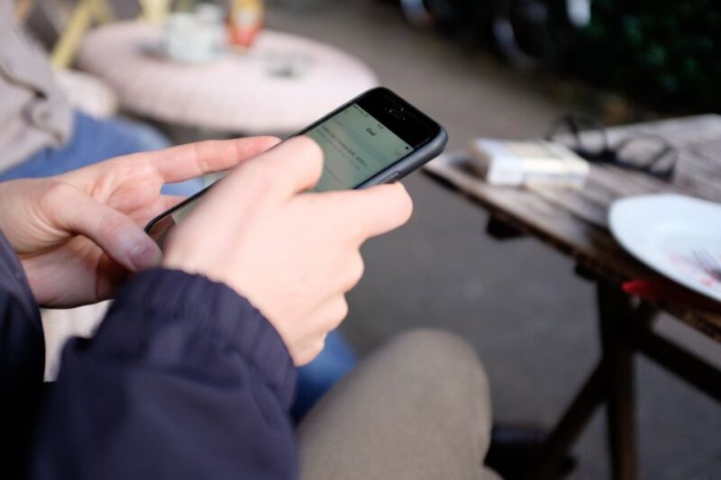 Gimpo Airport: Unlimited 4G Portable Pocket Wi-Fi Rental - Unlimited High-Speed Internet