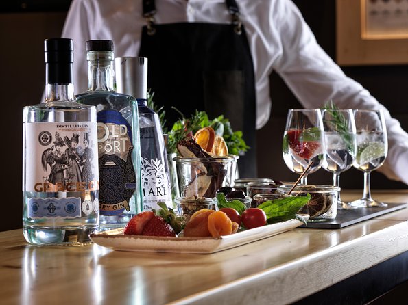 Gin Tasting Experience in Athens - Expert Guidance