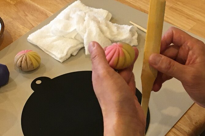 Ginza MANNENDO Wagashi Workshop With Master Yoshi - Whats Included