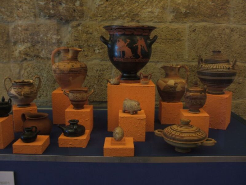 Gioia Del Colle: Private 2-Hour Treasure of Antiquity Tour - Private Guided Experience