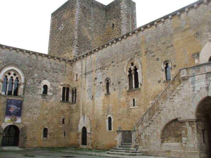 Gioia Del Colle: Private 2-Hour Treasure of Antiquity Tour - Discovering Antiquities