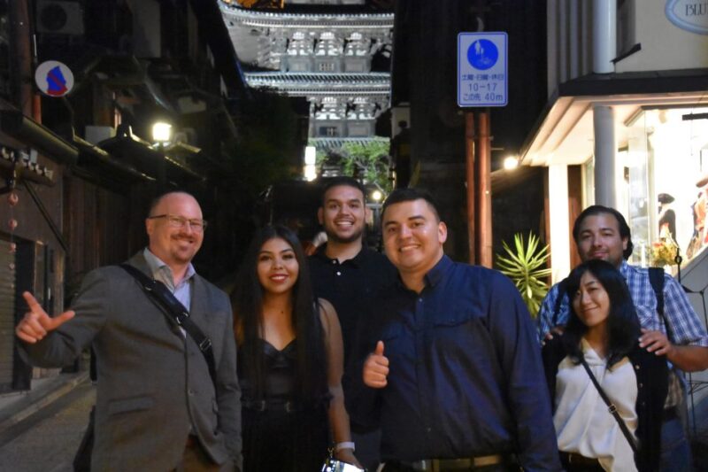Gion: Night Owl Walking Tour - Visiting Shinto Shrine and Zen Temple