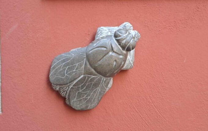 Girona: Discover the City - Audio Walking Guide App-Based - Historical Insights and Quizzes