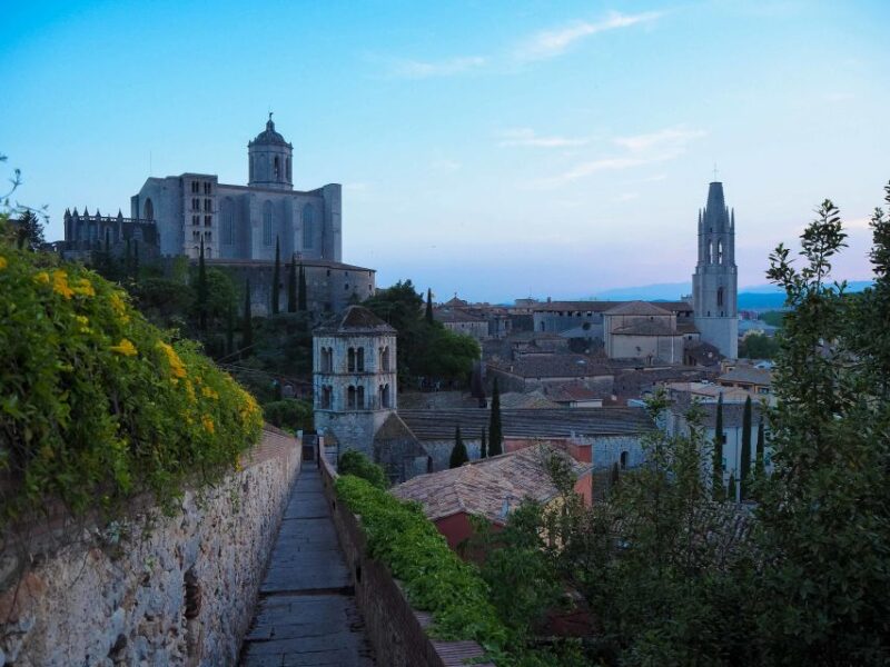 Girona: Guided 2-Hour Walking Tour With Food Tasting - Meeting and Logistics