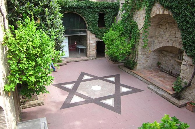 Girona Guided Tour With Cathedral, Arab Baths & St Feliu Basilica - Meeting Point and Time