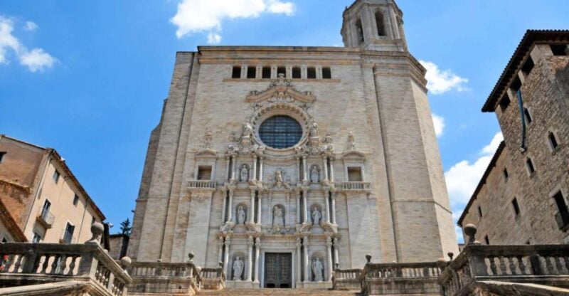 Girona: Self-guided Audio City Tour on Your Phone - Audio Tour Features