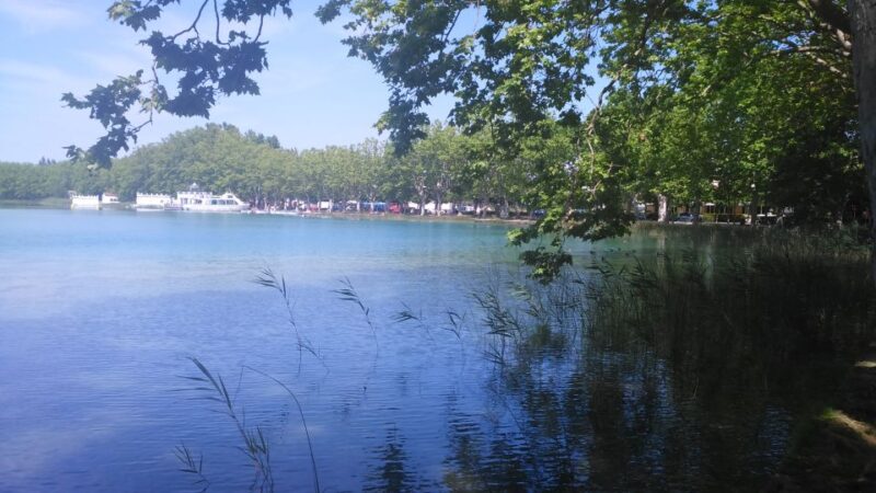 Girona: Volcano Area, Besalú, and Banyoles Lake Tour - Hiking in La Garrotxa Volcanic Zone