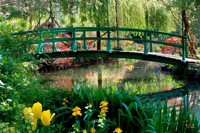 Giverny - Claude Monets House & Gardens - Private Trip - Booking and Reservation