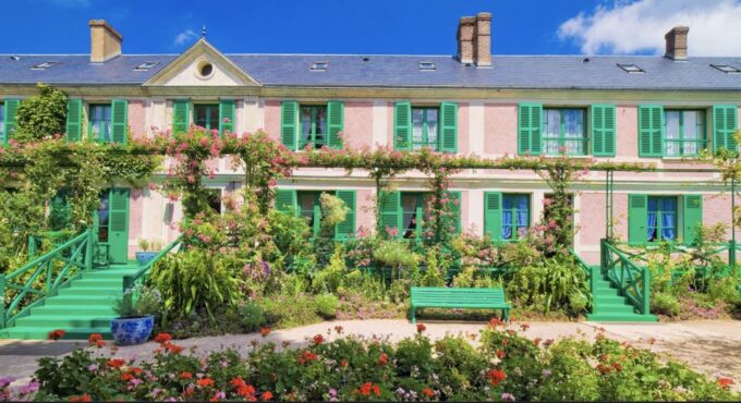 Giverny: Monets House & Gardens Private Guided Tour +Ticket - Capturing the Essence of Impressionism