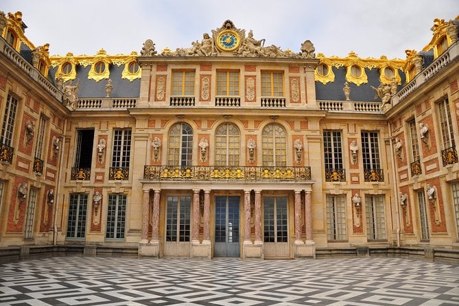 Giverny Monets House & Versailles Palace Private Day Trip From Paris - Private Tour With Personalized Experience