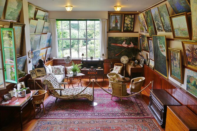 Givernys Monet House & Versailles Palace Day Trip From Paris - Roundtrip Transfer From Paris