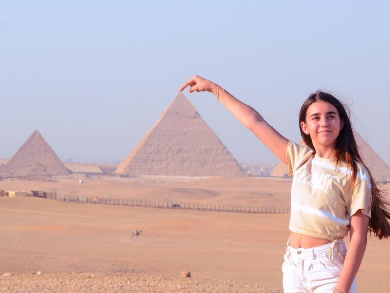Giza: Female Guided Pyramids and Egyptian Museum Tour - Tour Highlights