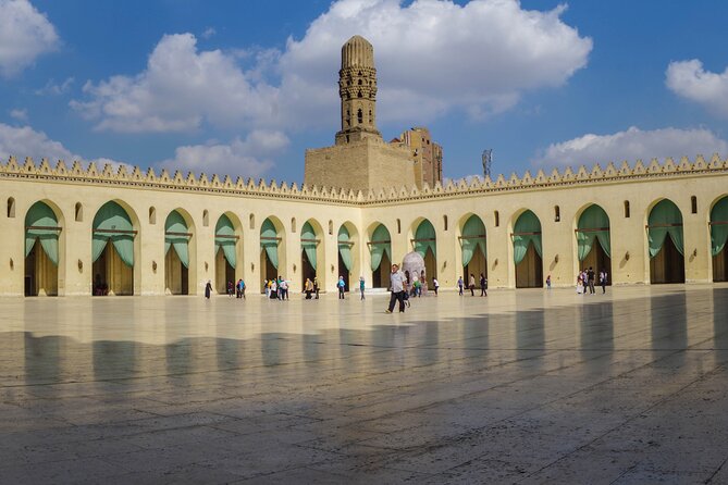 Giza Pyramids and Civlization Museum - Meeting Point and Pickup