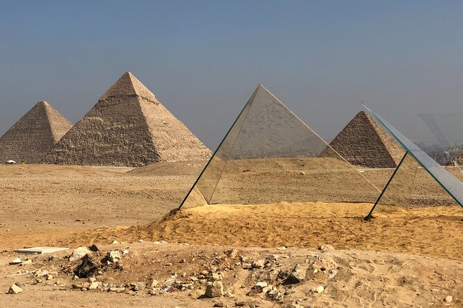 Giza Pyramids and Sphinx - Gizas Badge of Excellence