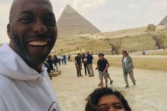 Giza Pyramids and the Egyptian Museum - Transportation and Accessibility