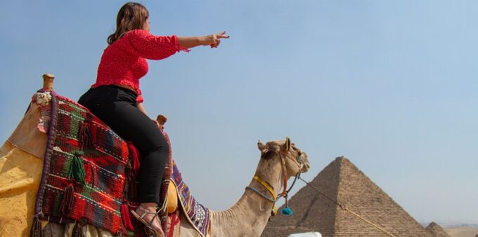 Giza: Pyramids at Sunset Guided Camel Tour - Tour Duration and Pricing