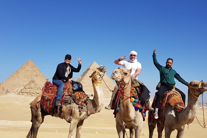 Giza Pyramids, Egyptian Museum and Old Bazaar Day Tour - Inclusions
