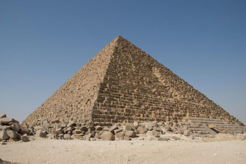 Giza Pyramids, Egyptian Museum & Bazaar From Sharm El Sheikh - Guided Tour Highlights