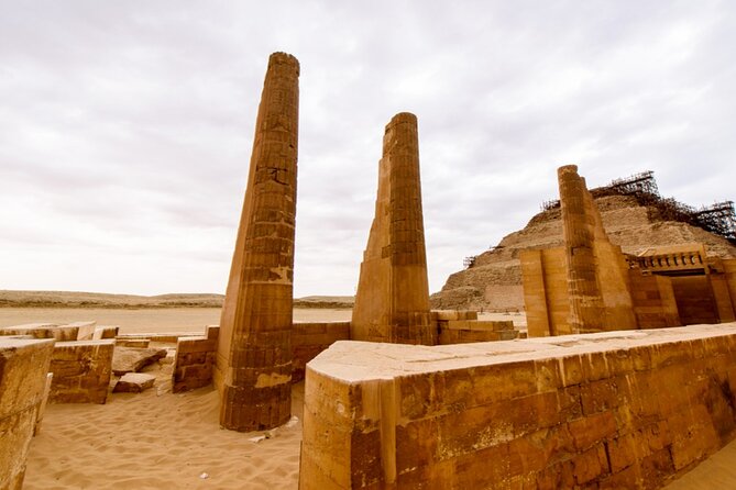 Giza Pyramids, Memphis and Sakkara Tour - Giza Pyramids
