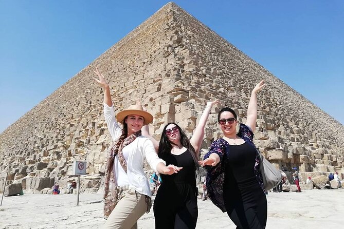 Giza Pyramids, Ride a Camel, Sphinx, Egyptian Museum& Bazaar, Lunch Is Included. - Egyptian Museum Highlights
