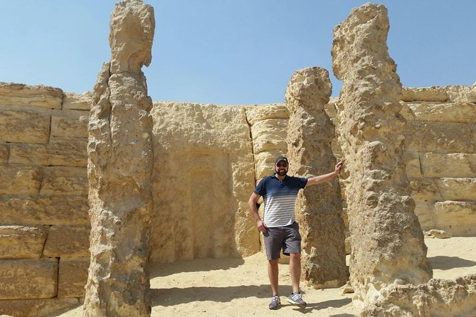 Giza Pyramids Sphinx Valley Temple With Camera Photographer - The Valley Temple Experience