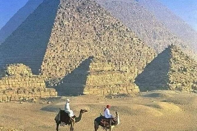 Giza Pyramids+Sphinx+The Egyptian Museum - Pickup and Drop-off