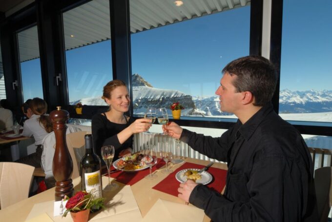 Glacier 3000 and Montreux Small Group Tour - Montreux and Freddy Mercury