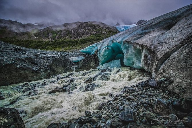 Glacier and Mountain Viewing Tour - Tour Overview