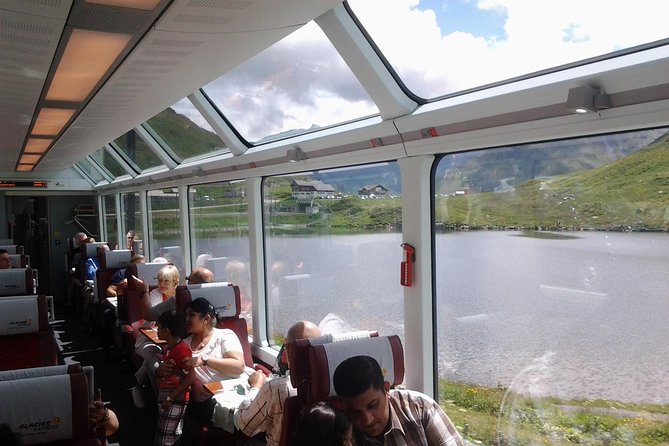 Glacier Express Panoramic Train Round Trip in One Day Private Tour From Bern - Dining Experience