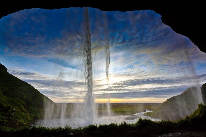 Glacier Hike and South Iceland Sightseeing From Reykjavik - Breathtaking Scenery and Glaciers