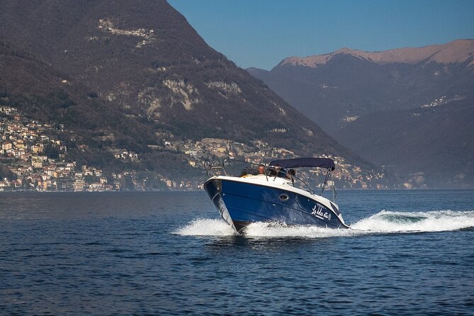 Glamour Tour (3 Hours) Boat Eolo - Accessibility and Participation