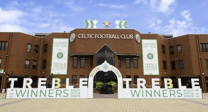 Glasgow: Celtic Park Stadium Tour - Car Access