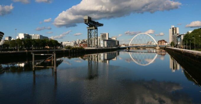 Glasgow: First Discovery Walk and Reading Walking Tour - Frequently Asked Questions