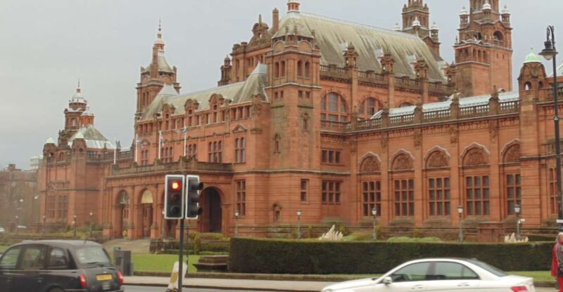 Glasgow: Guided Private City Tour - Guidance and Accessibility