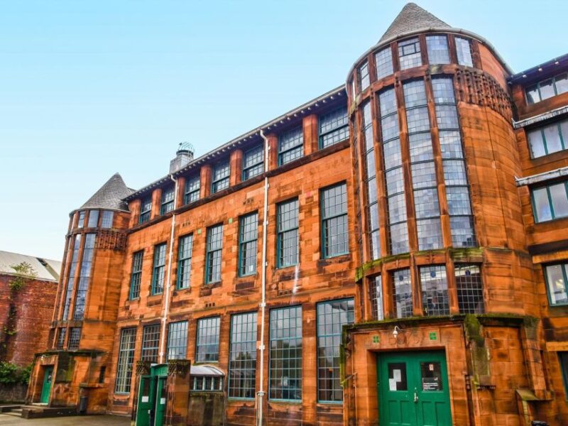 Glasgow: Private Exclusive History Tour With a Local Expert - Historical Insights