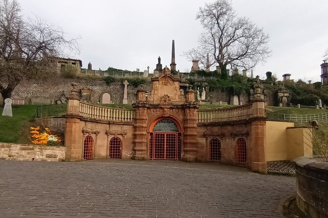Glasgow Private Self-Guided Tour - Glasgow Cathedral and St. Enoch Subway Station
