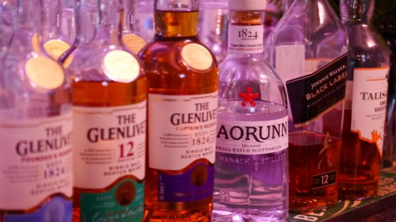 Glasgow: Savouring Scotland an Immersive Culinary Journey - Immersive Digital Elements
