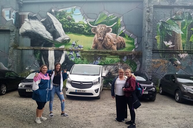 Glasgow Street Art Daily Walking Tour: 2pm - Guide Expertise