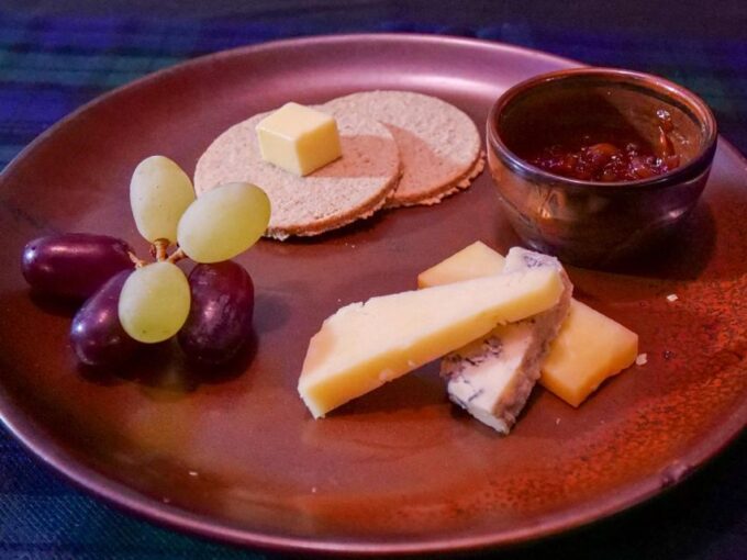 Glasgow: Whisky Flight and Scottish Cheeseboard - Location and Accessibility