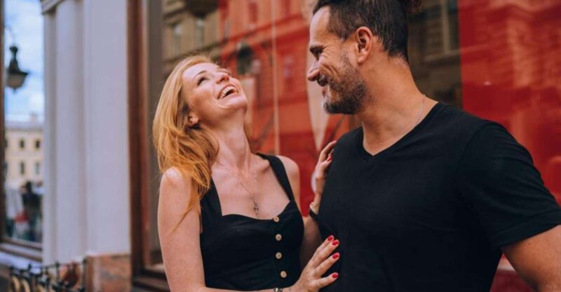 Glasgow's Lovers Stroll: A Romantic Journey - Inclusions