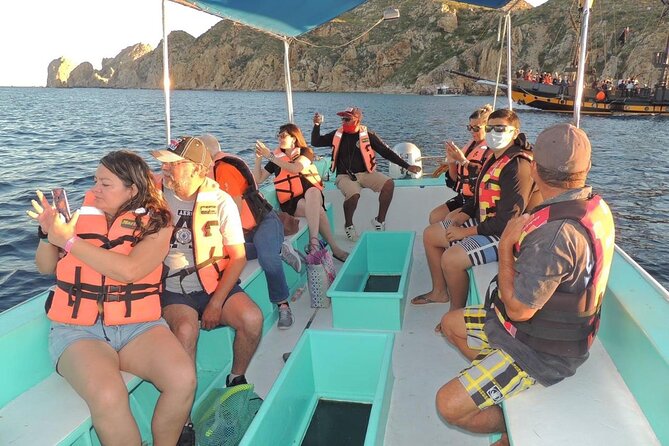 Glass Bottom Boat To the Famous Arch Of Cabo - What to Expect