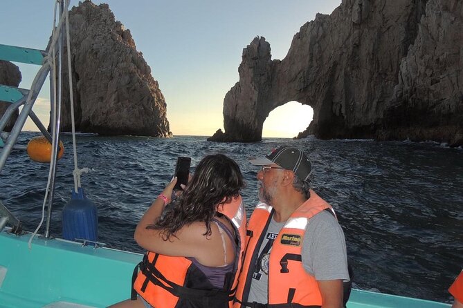 Glass Bottom Boat To the Famous Arch Of Cabo - Inclusions and Amenities