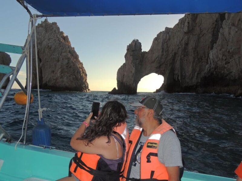 Glass Bottom Boat To the Famous Arch Of Cabo - Tour Features