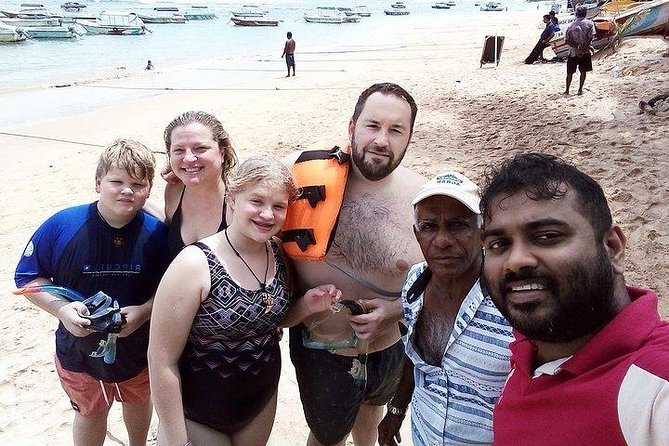Glass Bottom Boat Tour and Snorkeling Hikkaduwa - Tour Features