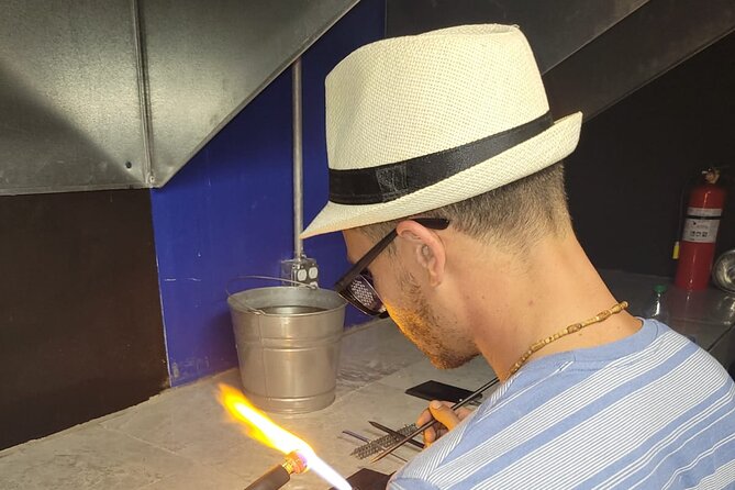 Glassblowing Class Experience in Puerto Rico - Participant Requirements