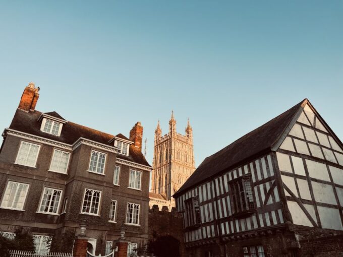Gloucester: Ghost-Themed Guided Walking Tour - Tour Inclusions and Exclusions