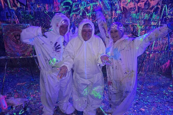 Glow In The Dark Painting With Friends - Who Will Love This Tour?