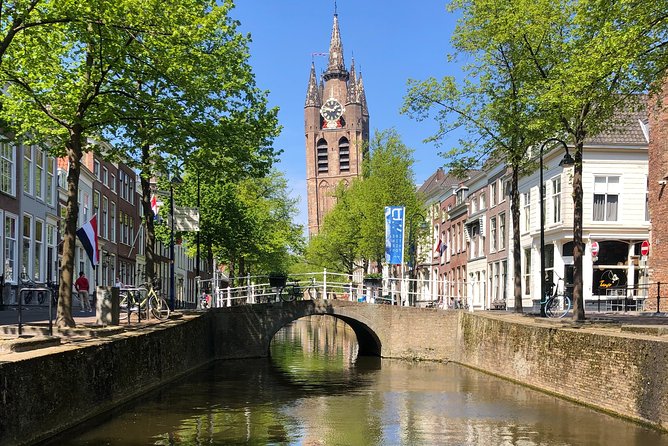 Go Cycling Through Delft! Culturally Relaxed With a Professional Guide! - Meeting Information